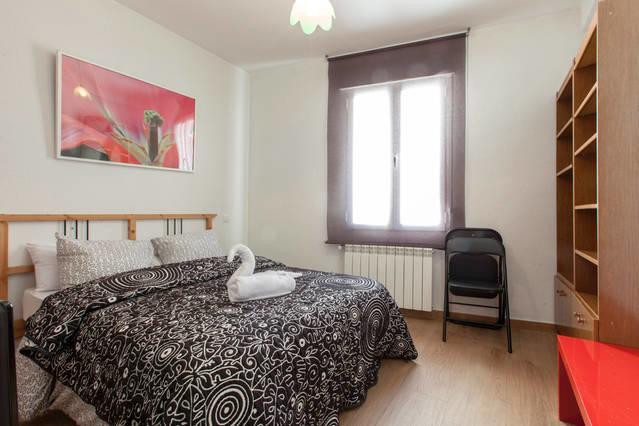 Mercado Anton Martin Apartment Madrid Bagian luar foto