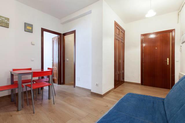 Mercado Anton Martin Apartment Madrid Bagian luar foto