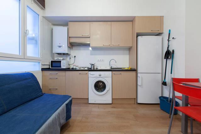 Mercado Anton Martin Apartment Madrid Bagian luar foto